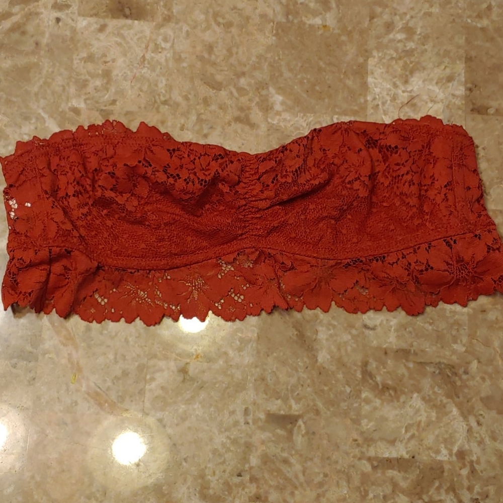 An Auden unlined Bandeau Bra